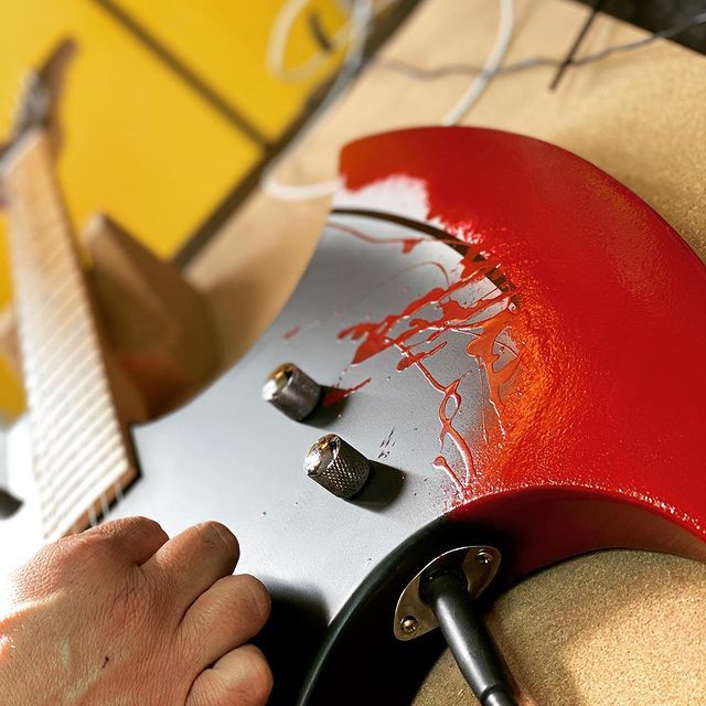 sld4 Used Guitars